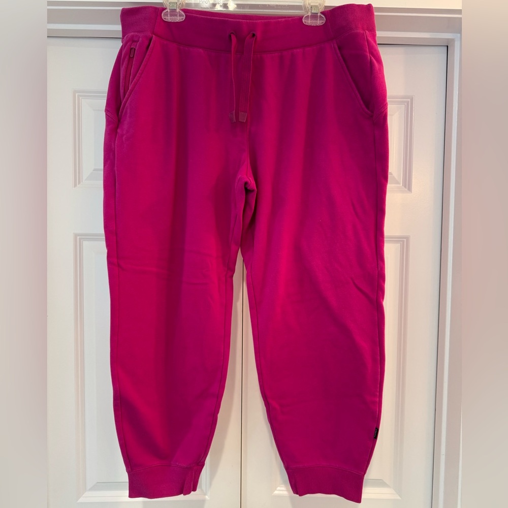 Athleta Triumph Jogger